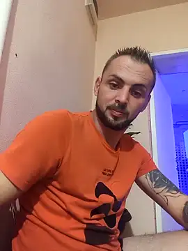 papichulo0099 online show from October 26, 8:42 pm