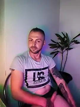papichulo0099 online show from April 5, 3:13 am