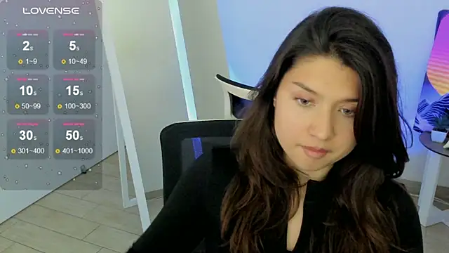 Sandra Curly online show from October 16, 7:00 pm