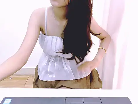  ly   online show from June 20, 2:49 am