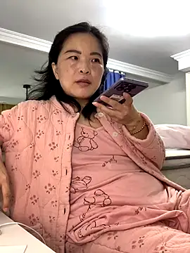 Snapshot of cgooh-611 chatting on October 31, 5:59 am cgooh-611 online show from October 31, 5:59 am