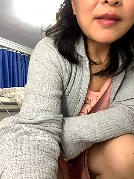 Snapshot of cgooh-611 chatting on October 23, 4:05 pm cgooh-611 online show from October 23, 4:05 pm