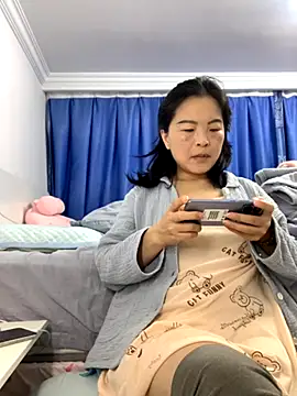 Snapshot of cgooh-611 chatting on November 20, 5:19 am cgooh-611 online show from November 20, 5:19 am