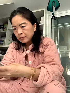 Snapshot of cgooh-611 chatting on November 11, 3:23 am cgooh-611 online show from November 11, 3:23 am