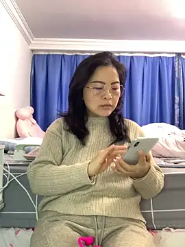 Snapshot of cgooh-611 chatting on February 11, 4:56 am cgooh-611 online show from February 11, 4:56 am