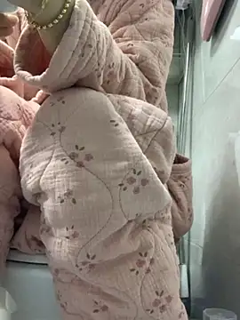 Snapshot of cgooh-611 chatting on November 10, 3:11 am cgooh-611 online show from November 10, 3:11 am