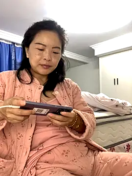 Snapshot of cgooh-611 chatting on November 2, 5:45 am cgooh-611 online show from November 2, 5:45 am