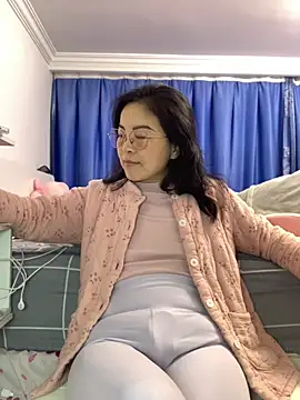 Snapshot of cgooh-611 chatting on February 10, 6:45 am cgooh-611 online show from February 10, 6:45 am