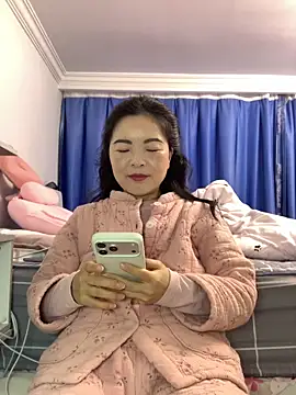 Snapshot of cgooh-611 chatting on February 6, 12:17 am cgooh-611 online show from February 6, 12:17 am