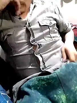 Snapshot of Juancho1R chatting on December 21, 11:45 am Juancho1R online show from December 21, 11:45 am