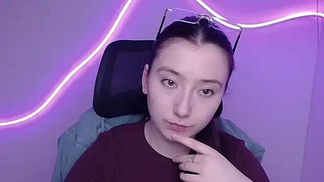 Snapshot of ScarlettVibe_ chatting on September 21, 5:23 am ScarlettVibe online show from September 21, 5:23 am