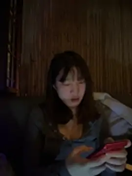 littleqiu online show from April 23, 12:29 pm