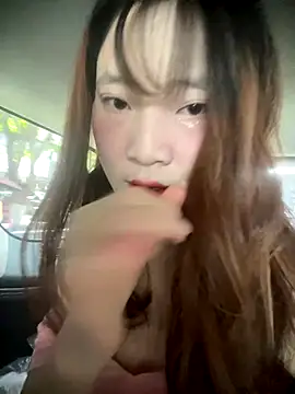 littleqiu online show from September 13, 7:19 am