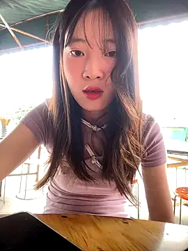 littleqiu online show from October 3, 8:38 am