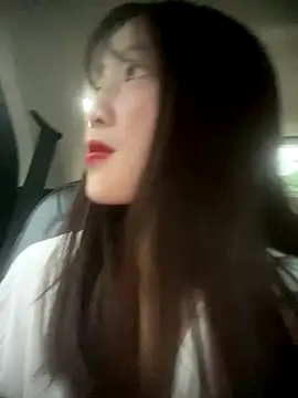 littleqiu online show from October 1, 9:25 am