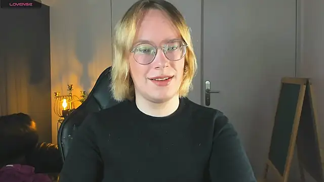 Amanda Butlerr online show from October 31, 12:46 pm