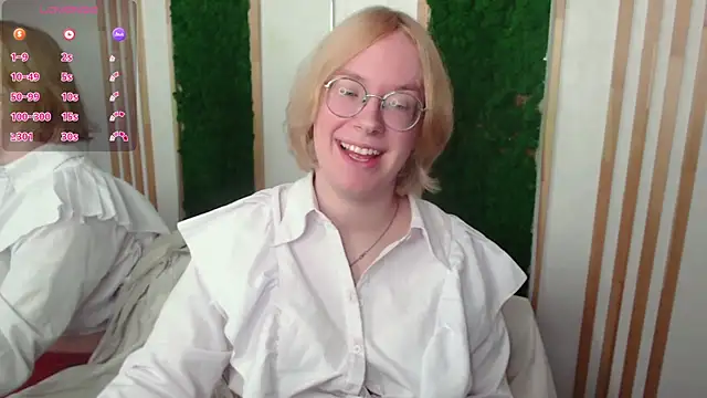 Amanda Butlerr online show from June 20, 12:43 pm