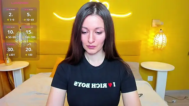 Joan Nelson online show from April 2, 1:24 am