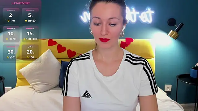 Snapshot of Joan_Nelson chatting on February 16, 1:26 am Joan Nelson online show from February 16, 1:26 am