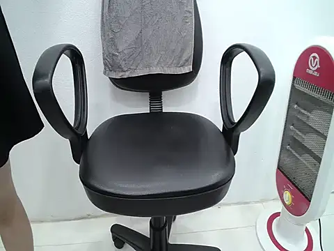  Lady- online show from January 31, 10:08 pm