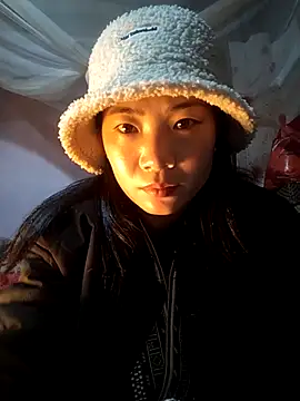 AAANINE22 online show from November 4, 9:46 am