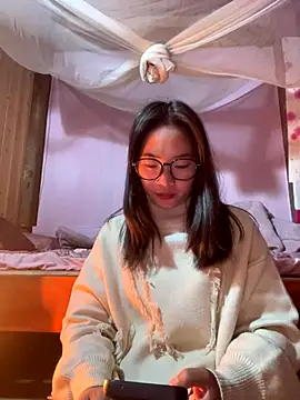 AAANINE22 online show from November 3, 5:45 am