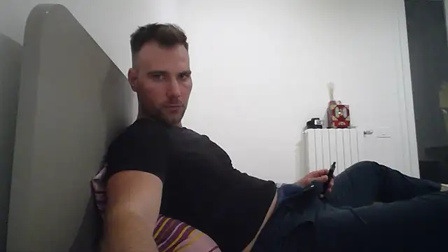 mrlyuis online show from September 10, 6:29 pm