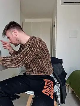 mrlyuis online show from March 30, 11:01 am