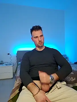 Snapshot of mrlyuis chatting on January 5, 5:27 pm mrlyuis online show from January 5, 5:27 pm