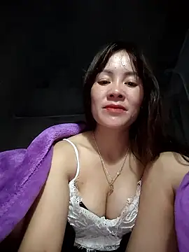 TinTim02 online show from April 2, 10:05 pm