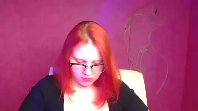ScarletVixen  online show from September 10, 7:46 pm