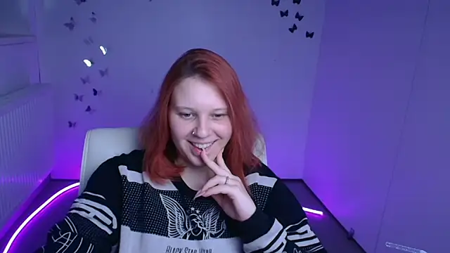 ScarletVixen  online show from September 28, 6:37 pm