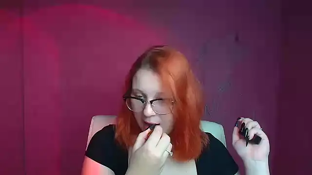 ScarletVixen  online show from September 11, 7:47 pm