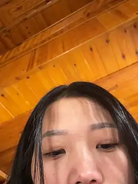 thaoyeuuu online show from October 11, 1:39 am