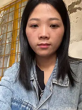 thaoyeuuu online show from October 6, 3:29 am