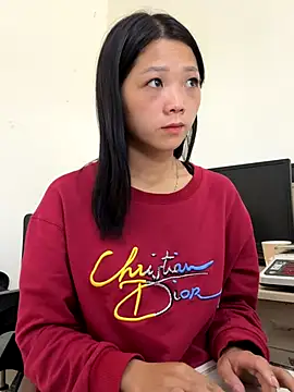 thaoyeuuu online show from October 31, 2:19 am