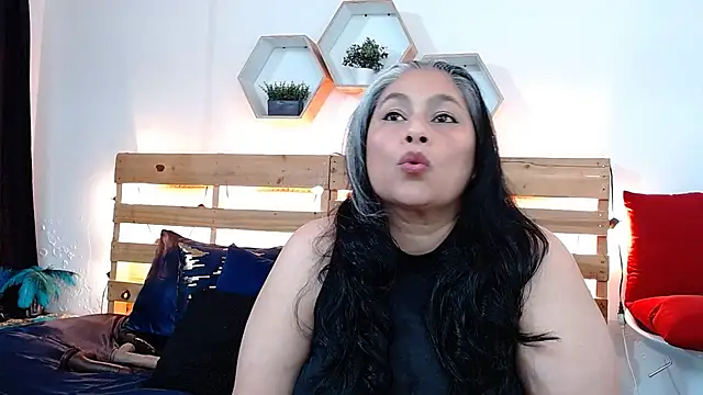 Snapshot of sheila_reeves2772 chatting on September 26, 5:31 pm sheila reeves2772 online show from September 26, 5:31 pm