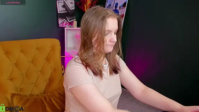 Solefreee online show from October 14, 3:07 am