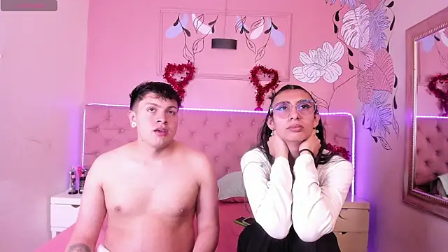 Ethan N Abby online show from October 2, 7:28 pm