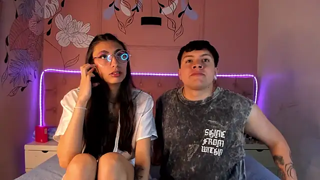 Ethan N Abby online show from February 9, 12:14 pm