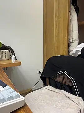 bunny b4nny online show from November 17, 4:00 pm