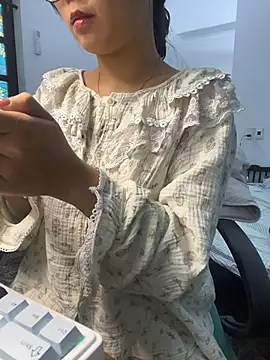 bunny b4nny online show from November 28, 6:13 am