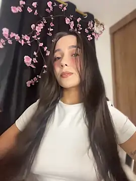 Scarlett05 online show from May 19, 1:56 am