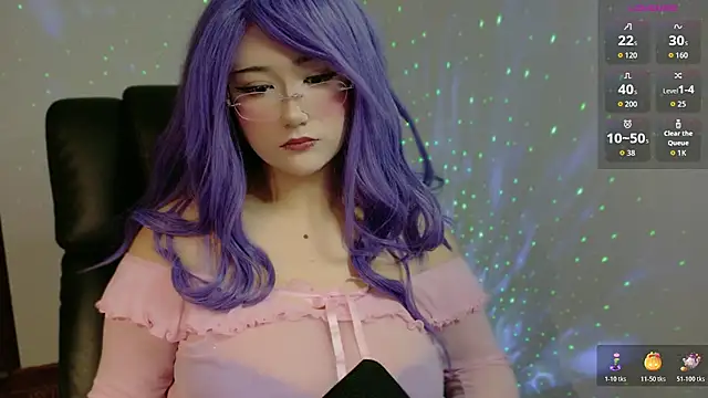 Snapshot of Livelle69 chatting on October 24, 12:09 am Livelle69 online show from October 24, 12:09 am