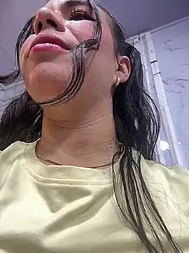 TessaCooper1 online show from July 28, 8:52 pm