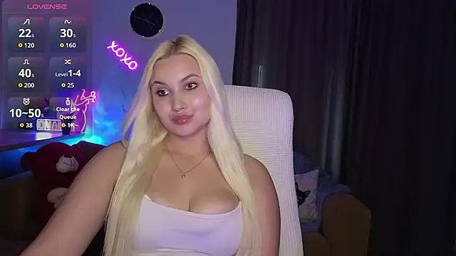 Snapshot of adrelaxina chatting on June 17, 8:47 am adrelaxina online show from June 17, 8:47 am