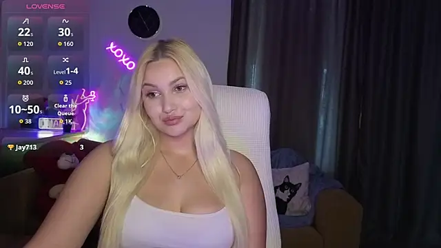 Snapshot of adrelaxina chatting on June 14, 9:54 am adrelaxina online show from June 14, 9:54 am