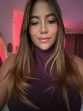 MegannHills online show from September 27, 6:14 pm