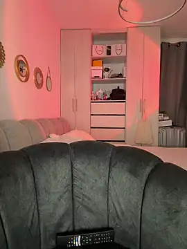 MegannHills online show from September 26, 12:17 am