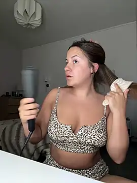 AlyssaAngell online show from October 9, 5:02 pm